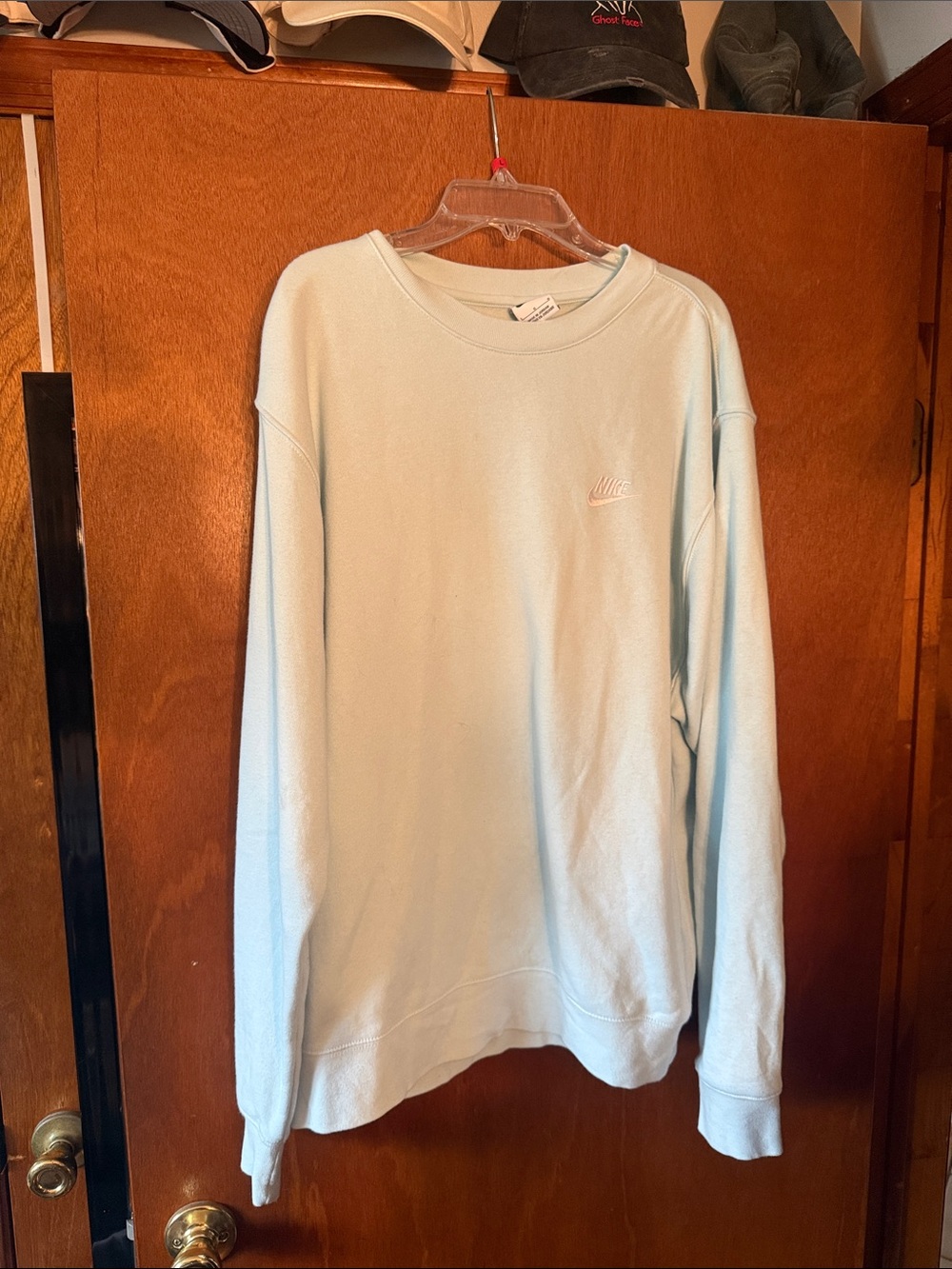 Nike Men’s Pastel Blue Crewneck Sweatshirt